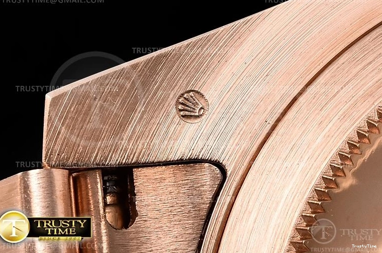 0207 ROLGMT133 – GMT II Snug 968